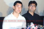 12apr_aamir-song-satyamevjayate00