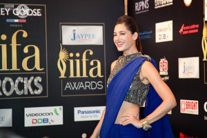 IIFArocks02 300x200 IIFArocks02