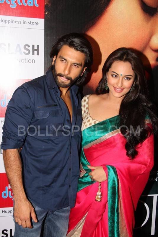 Ranveer and Sonakshi at Reliance Digital Iskcon, Ahmedabad