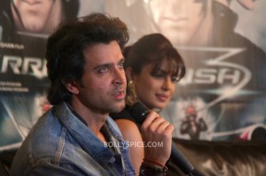 (Click on Image) Hrithik Roshan and Priyanka Chopra promoting Krrish 3 in London