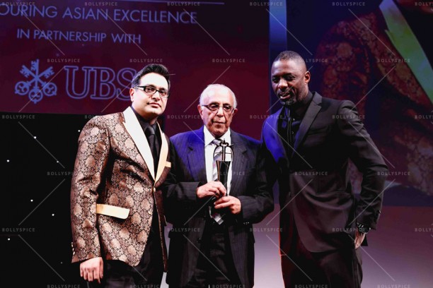 (L-R) Paul Sagoo (Founder - Asian Awards), Ahmed Kathrada and Idris Elba