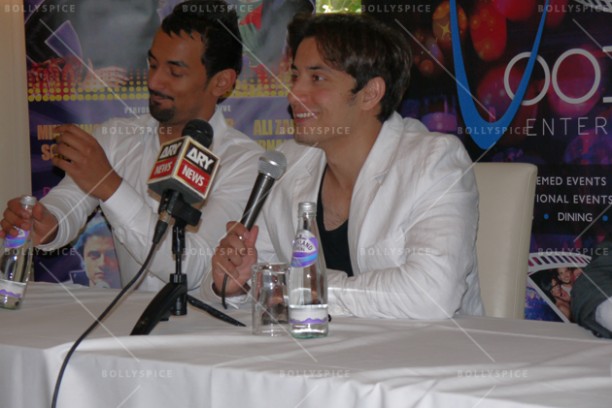 14jun_alizafarshowstoppers-03