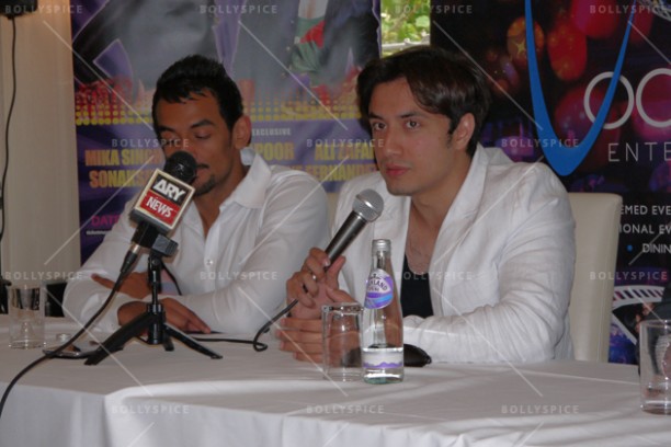 14jun_alizafarshowstoppers-12