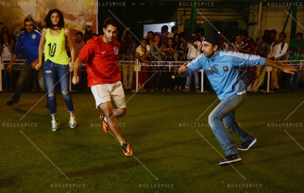 14jun_ranbirfootball-02