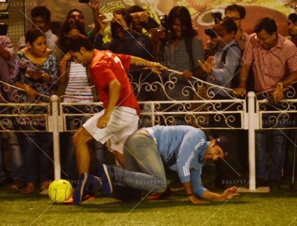 14jun_ranbirfootball-03