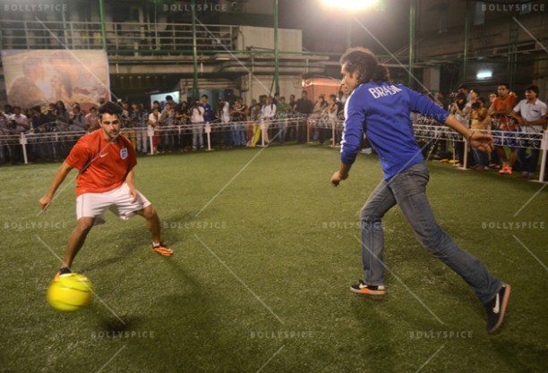 14jun_ranbirfootball-04