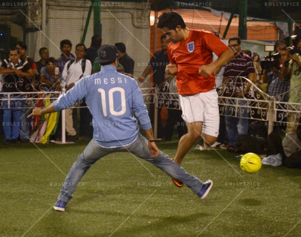 14jun_ranbirfootball-05