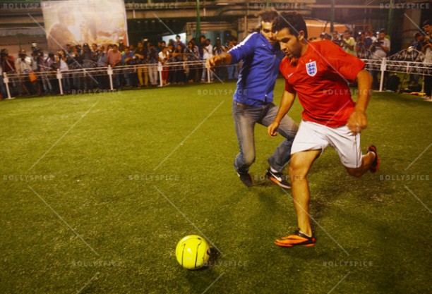 14jun_ranbirfootball-12