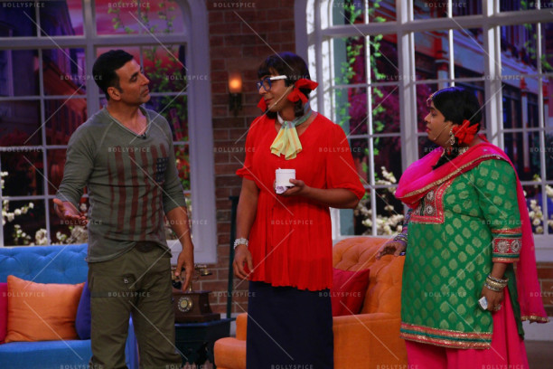 15apr_CNWKapil-GabbarIsBack04