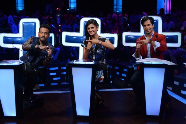 Catch Dance + from 26th July at 8 pm only on STAR Plus  (2)