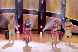 SO YOU THINK YOU CAN DANCE: L-R: Top 20 contestants Burim “B1” Jusufi, Lily Frias, Gaby Diaz and Edson Juarez perform a Bollywood routine choreographed by Nukul Dev Mahajan on SO YOU THINK YOU CAN DANCE (Photo Credit: Adam Rose)
