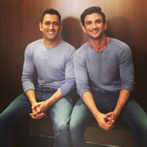 sushant-and-dhoni-during-promotions