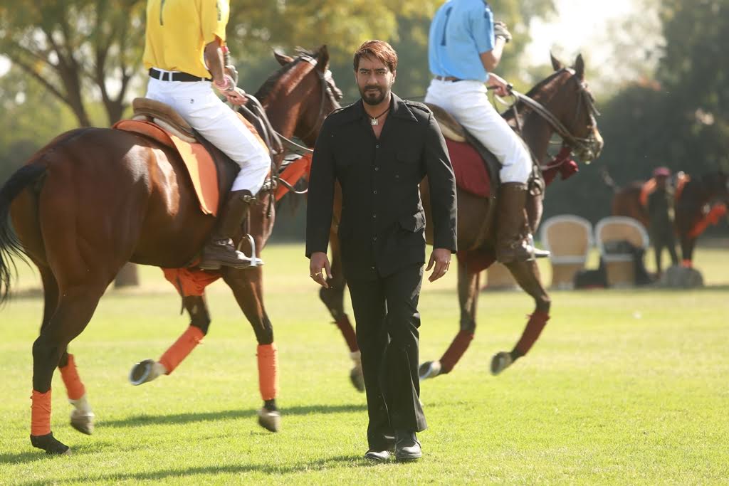 Ajay Devgn Walks Between A Live Polo Match For The Song Mere Rashke Qamar Bollyspice Com The Latest Movies Interviews In Bollywood