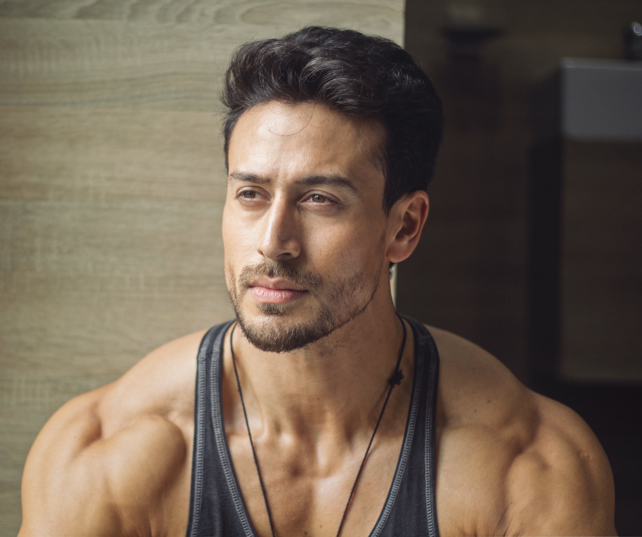 Tiger Shroff – An insider who made his place in Bollywood as an