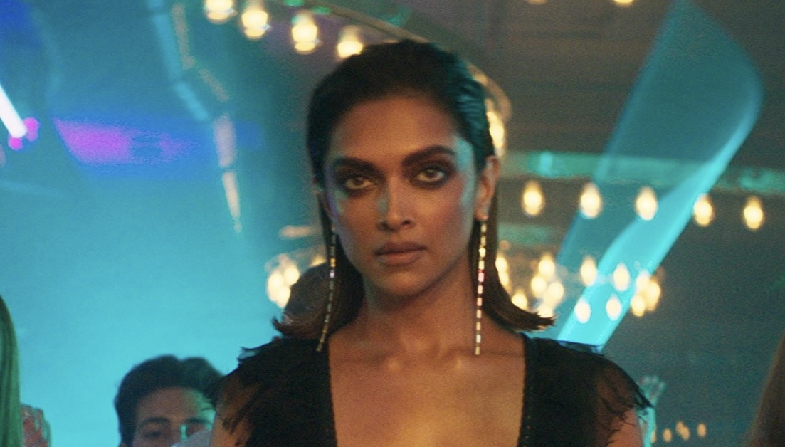 Deepika Padukone’s mysterious magnetic cool avatar in Pathaan ...